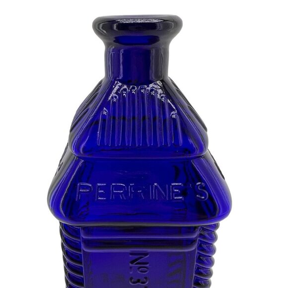 Vintage Perrines Malt Whiskey Bottle Philadelphia Colbalt Blue 3D Apple Ginger - Picture 13 of 15